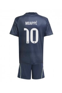 Real Madrid Kylian Mbappe #10 Jalkapallovaatteet Lasten Vieraspeliasu 2025-26 Lyhythihainen (+ Lyhyet housut)